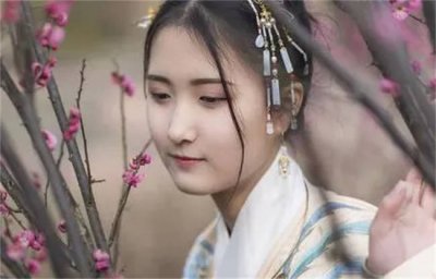 ​古代未成年女子带的发饰叫什么 古代未成年女子带的发饰图片