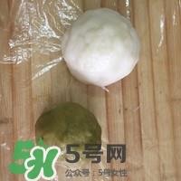 榴莲冰皮月饼的做法？榴莲冰皮月饼价格