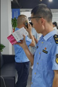 ​记者卧底揭露长沙一护肤品销售公司乱象，执法人员赶来时有员工突喊“断网了”