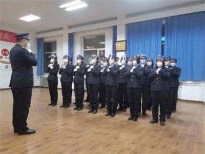 情暖除夕:2604次列车年三十热心服务旅客