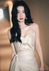 周雨彤——清纯可爱