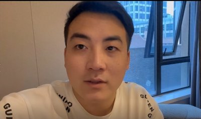 西北小强:母亲患癌过世,如今怎么样了?