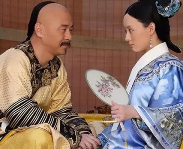 清朝妃子手上都有指甲套 除了好看外还有什么作用