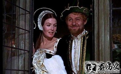 英国政治家克伦威尔简介_克伦威尔怎么死的_克伦威尔的功绩评价