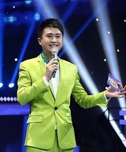 杨帆:与张蕾恋情是绯闻,真爱是青梅竹马,如今女儿最让他自豪