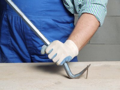 “撬棍”,对抗命运的利器