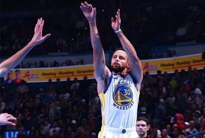 勇士141分狂胜雷霆,保罗激活第2阵容,科尔变阵大获成功