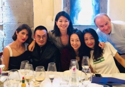 37岁吕燕变了模样,颜值气质美出新高度,不愧是中国超模女强人