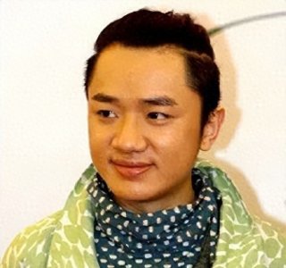 王祖蓝传出不幸消息,43岁立下遗嘱,紧急抛售房产、辞去高层职