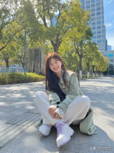 赵露思公开承认自己脱单了(发微博称其目前单身)