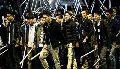 回顾:臧天朔涉黑始末纠集百名壮汉,将仇家活活砍死,他却能脱罪