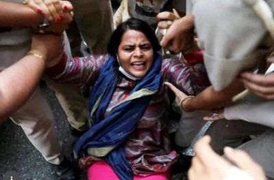 23人轮奸少女6天!印度又现恶性案件