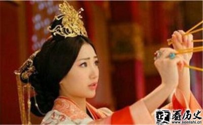 汉昭帝皇后为何十五岁就当上了太皇太后