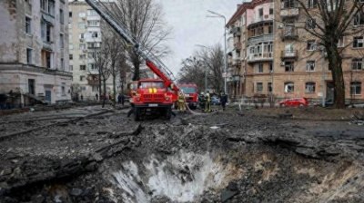 俄军多路闯入市区,抵抗者必死无疑,前进1公里奖金3600块!