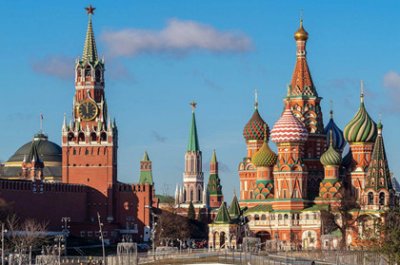 俄罗斯人口和城市主要集中分布在哪个部分